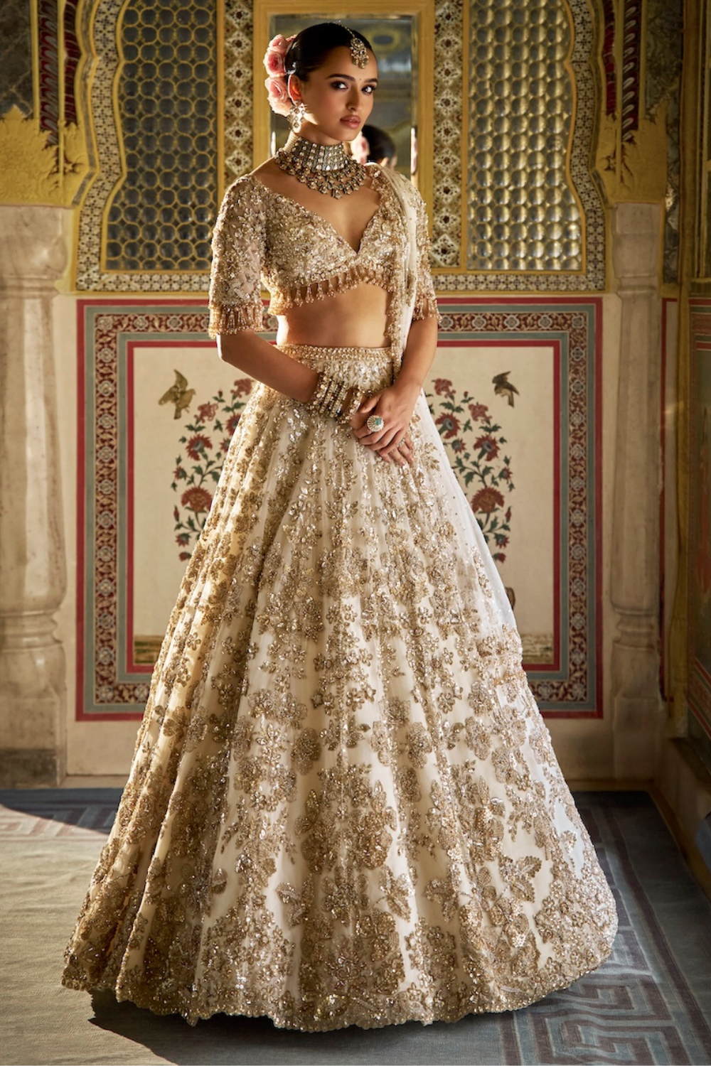 Ivory Gold Floral Lehenga Set M Ivory Gold Floral Lehenga Set M