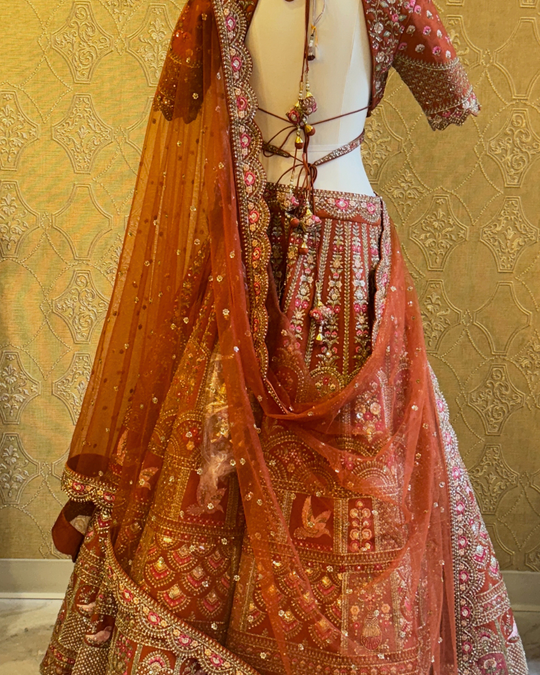 Kanak Lehenga