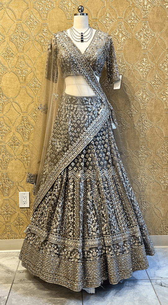 Geeta Lehenga