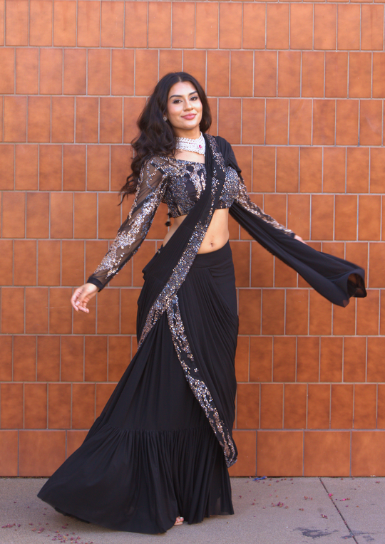 Roohi Black Saree