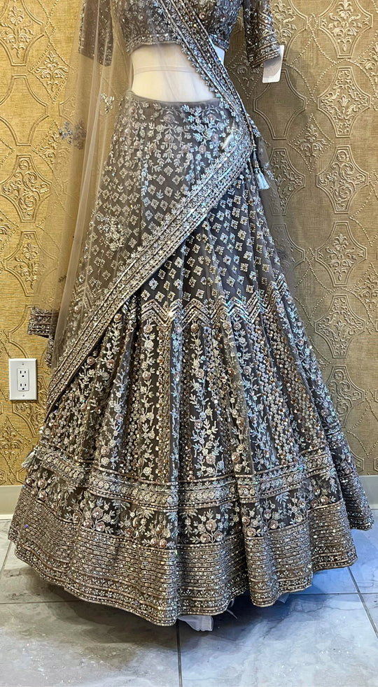 Geeta Lehenga