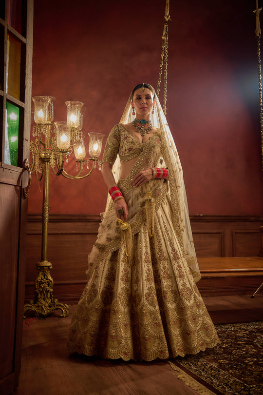 Kalighata - Aakruti Lehenga – Ivory