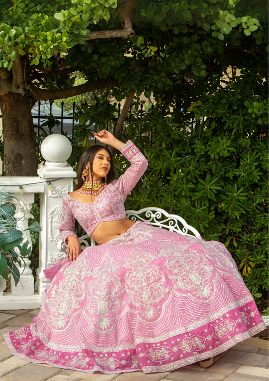 Alana Lehenga