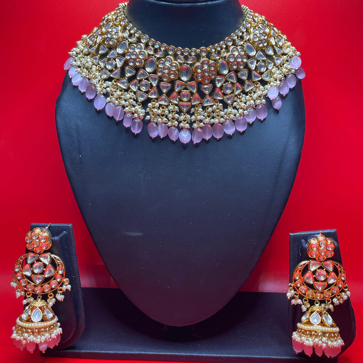 Aadila Set