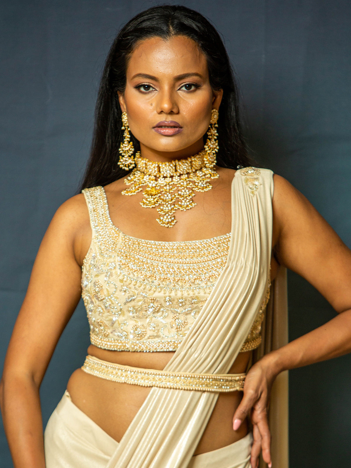Akshara Set