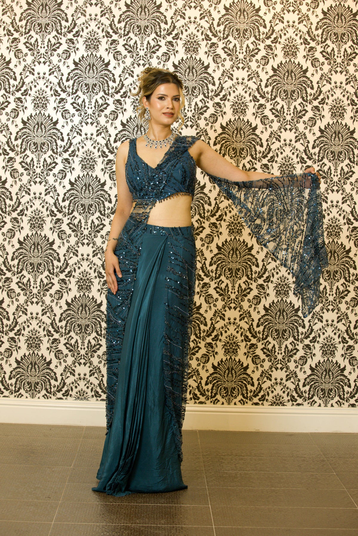 Bhavya Saree