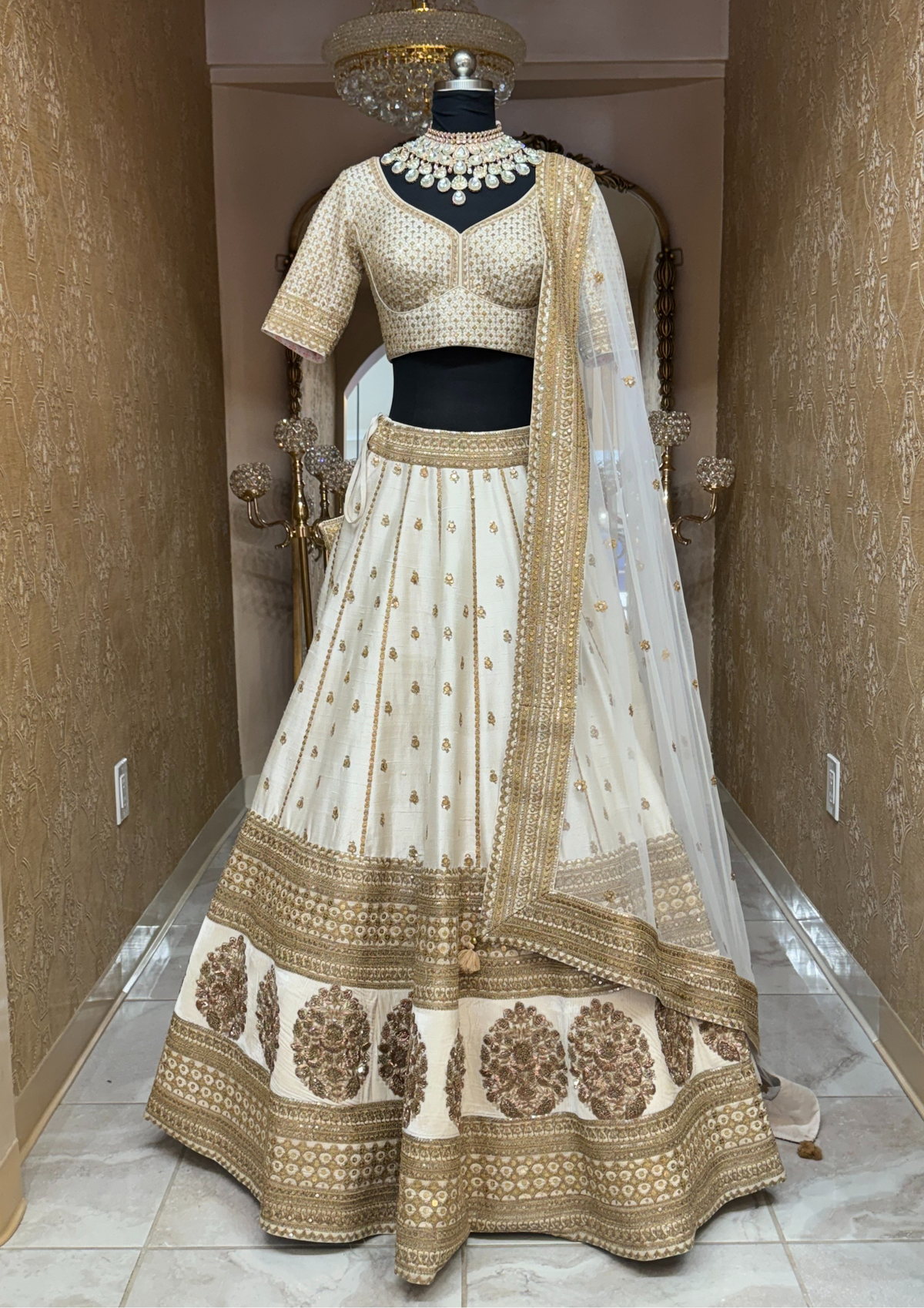 Raahi Lehenga