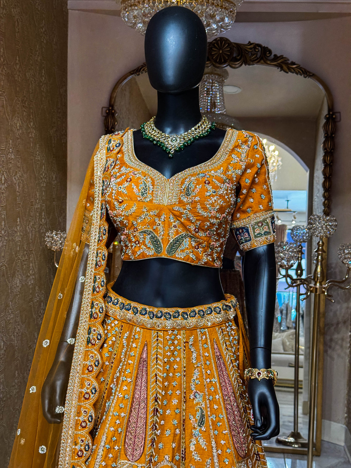 Tanuja Lehenga