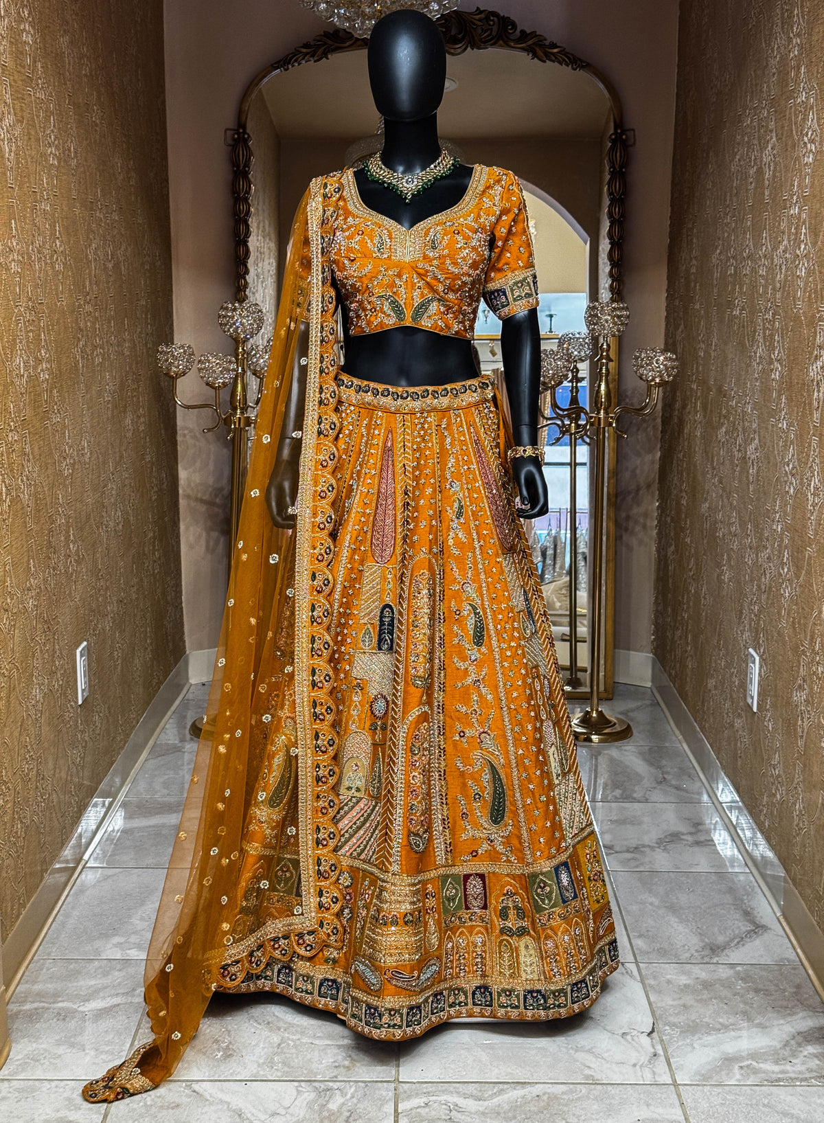 Tanuja Lehenga