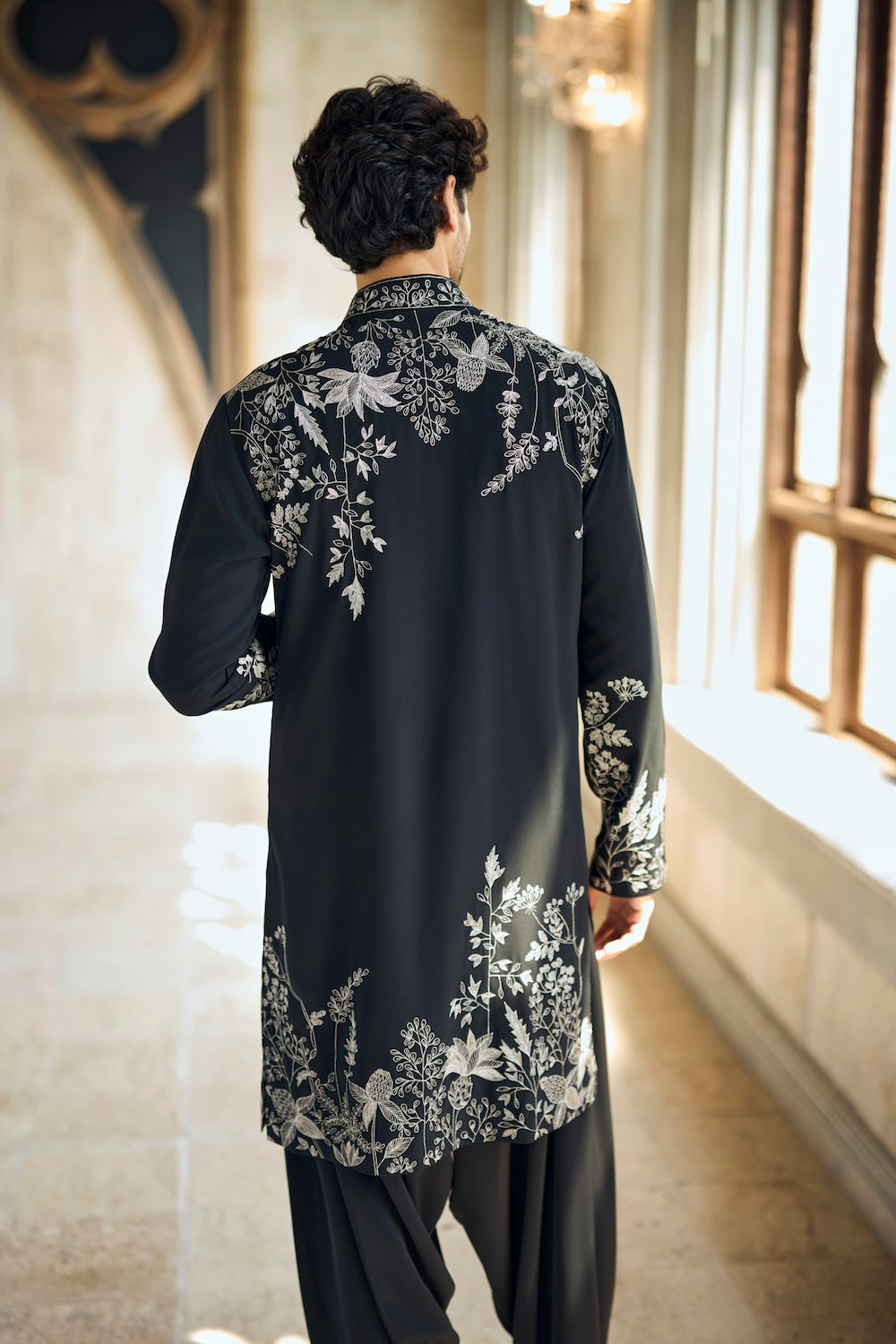 Seema Gujral - Black &amp; Silver Kurta Set