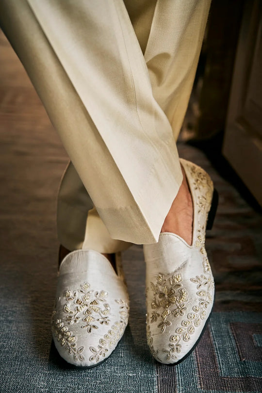 Seema Gujral - Ivory Gold Sherwani Set