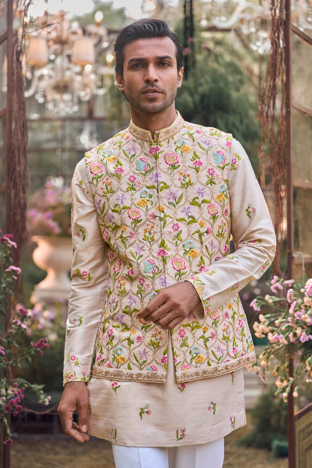 Seema Gujral - Multi-Coloured Floral Bundi Set