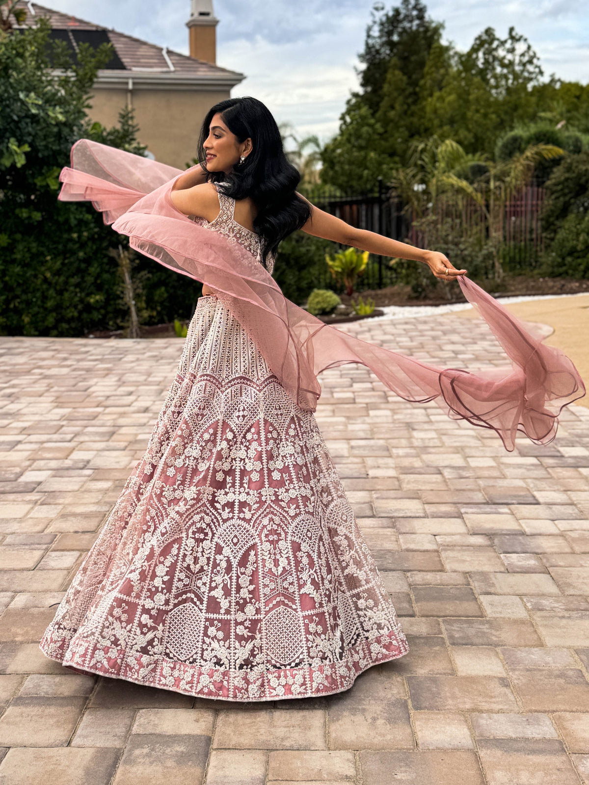 Zoe Lehenga