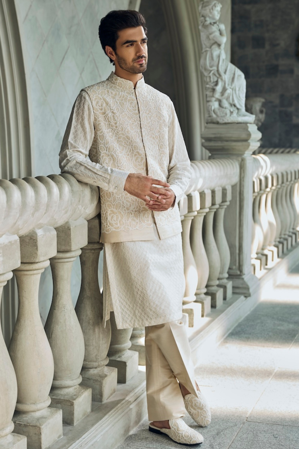 Seema Gujral - Beige Bundi Set