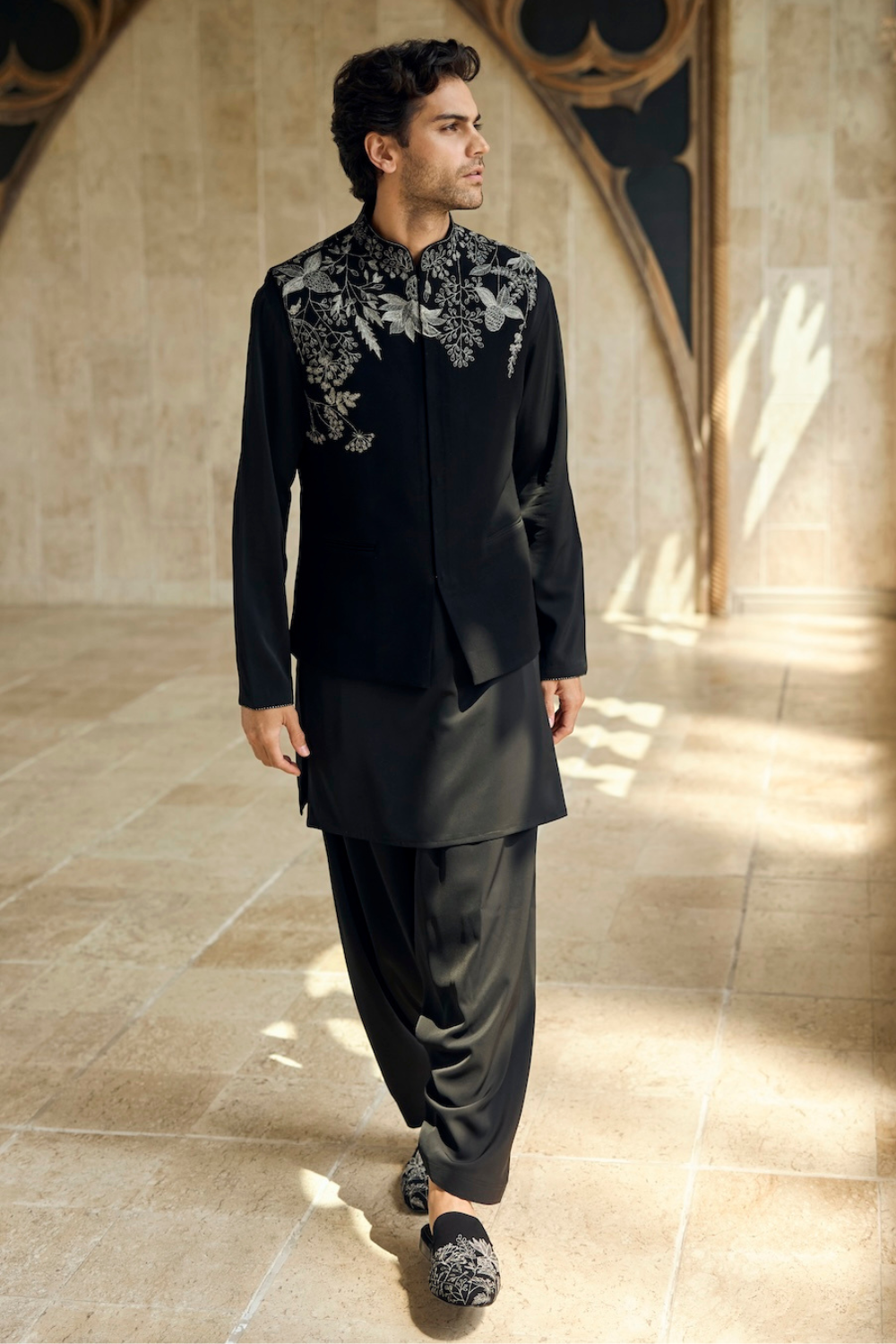 Seema Gujral - Black &amp; Silver Bundi Set
