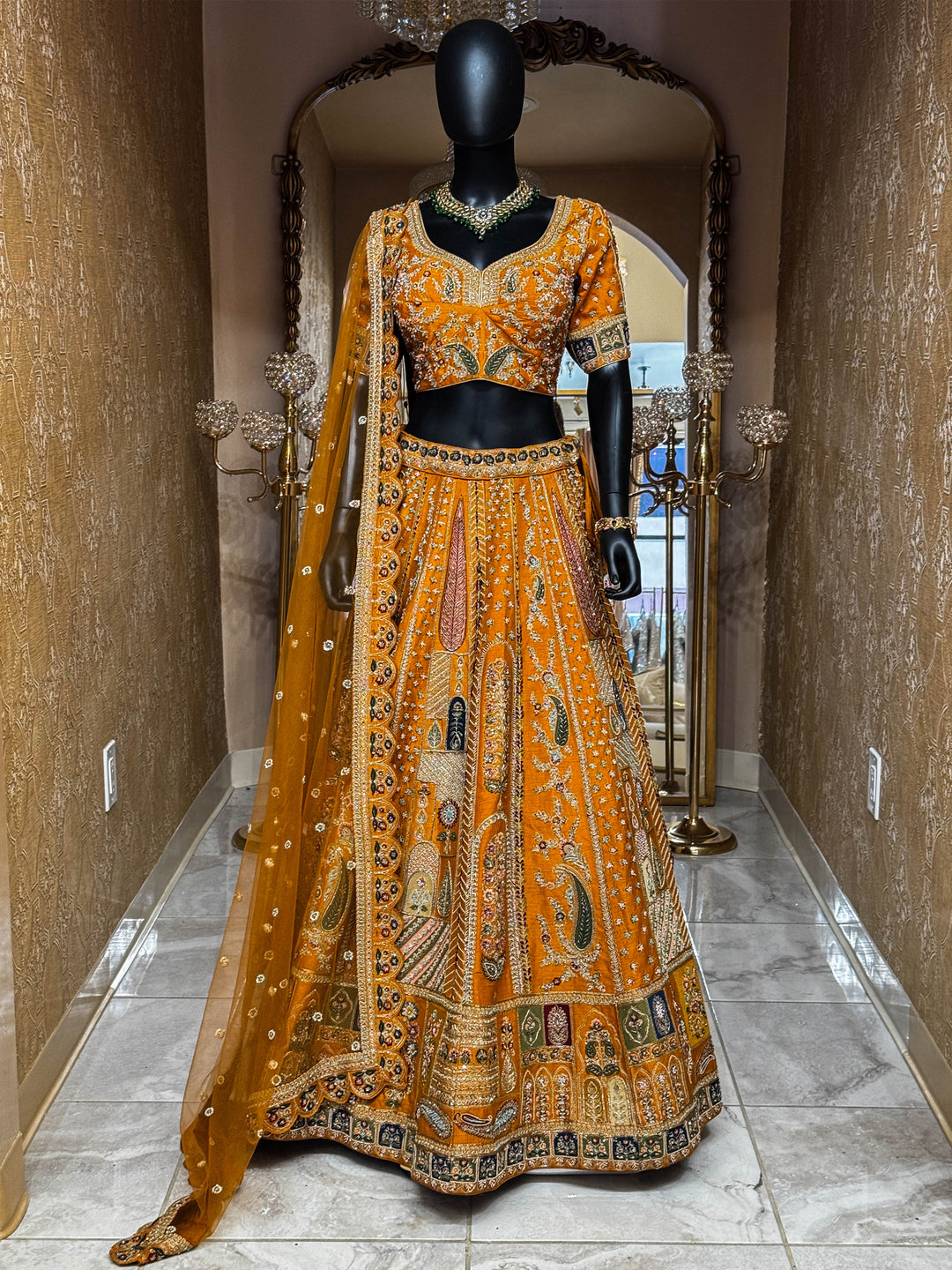 Tanuja Lehenga