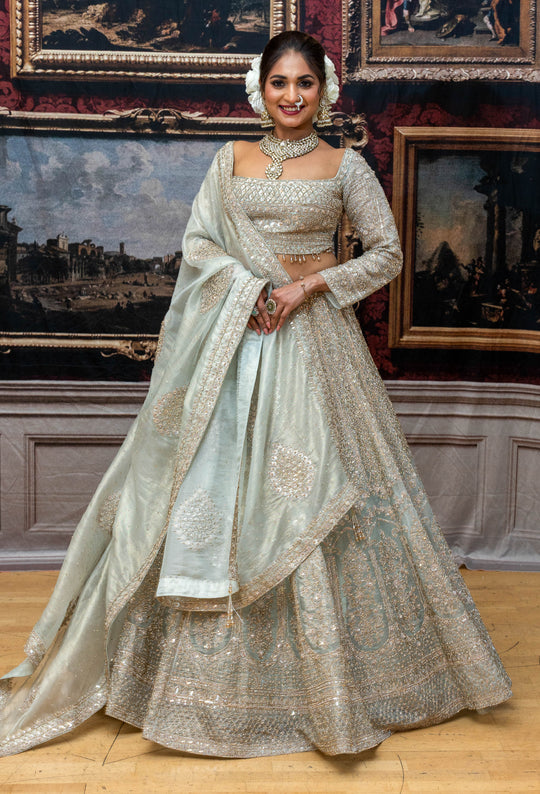 Chahna Lehenga