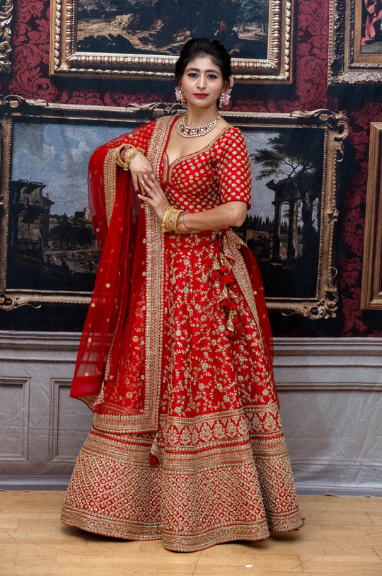 Madhavi Lehenga