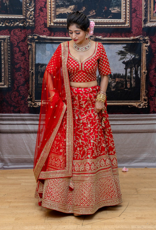 Madhavi Lehenga