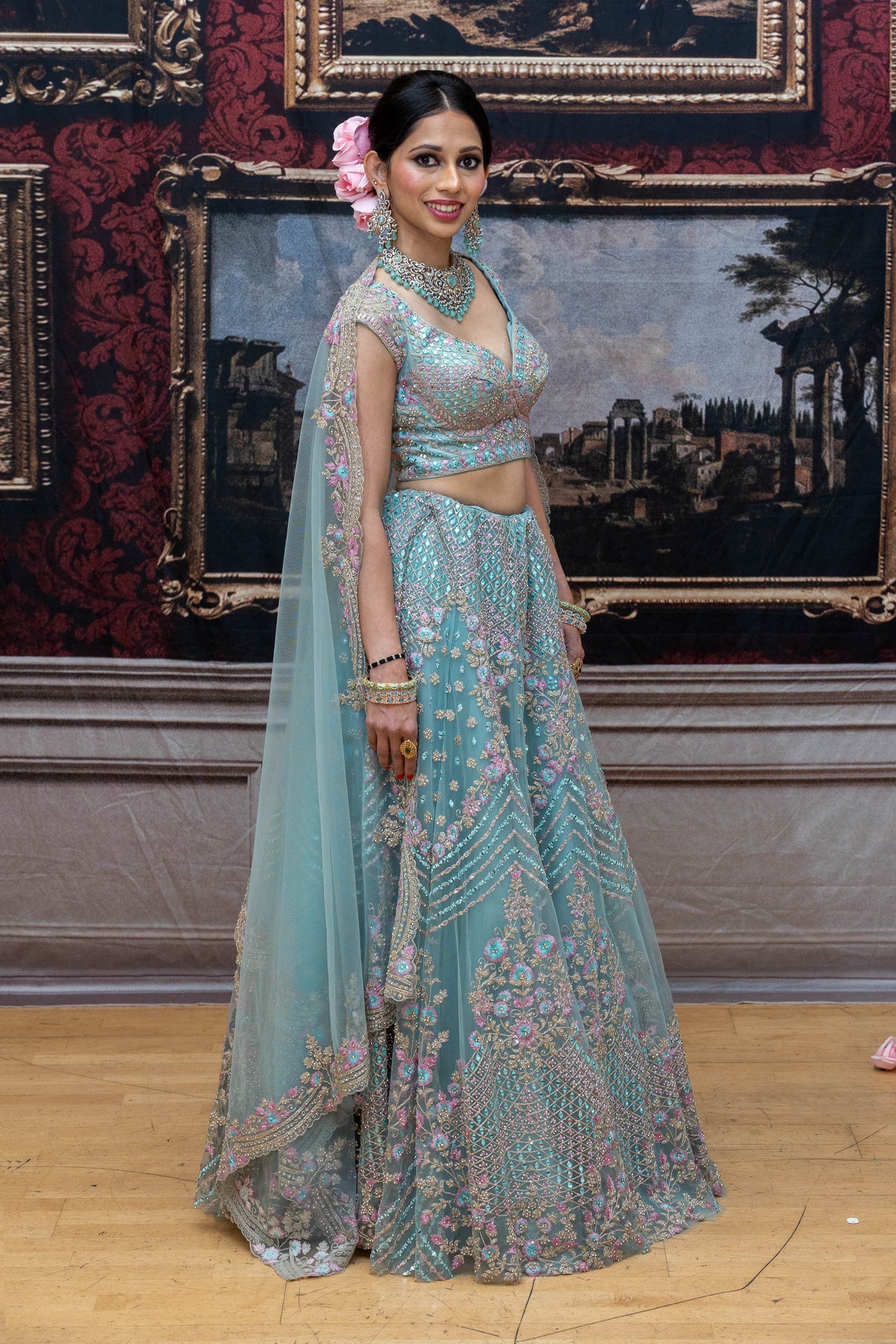 Kaamini Lehenga