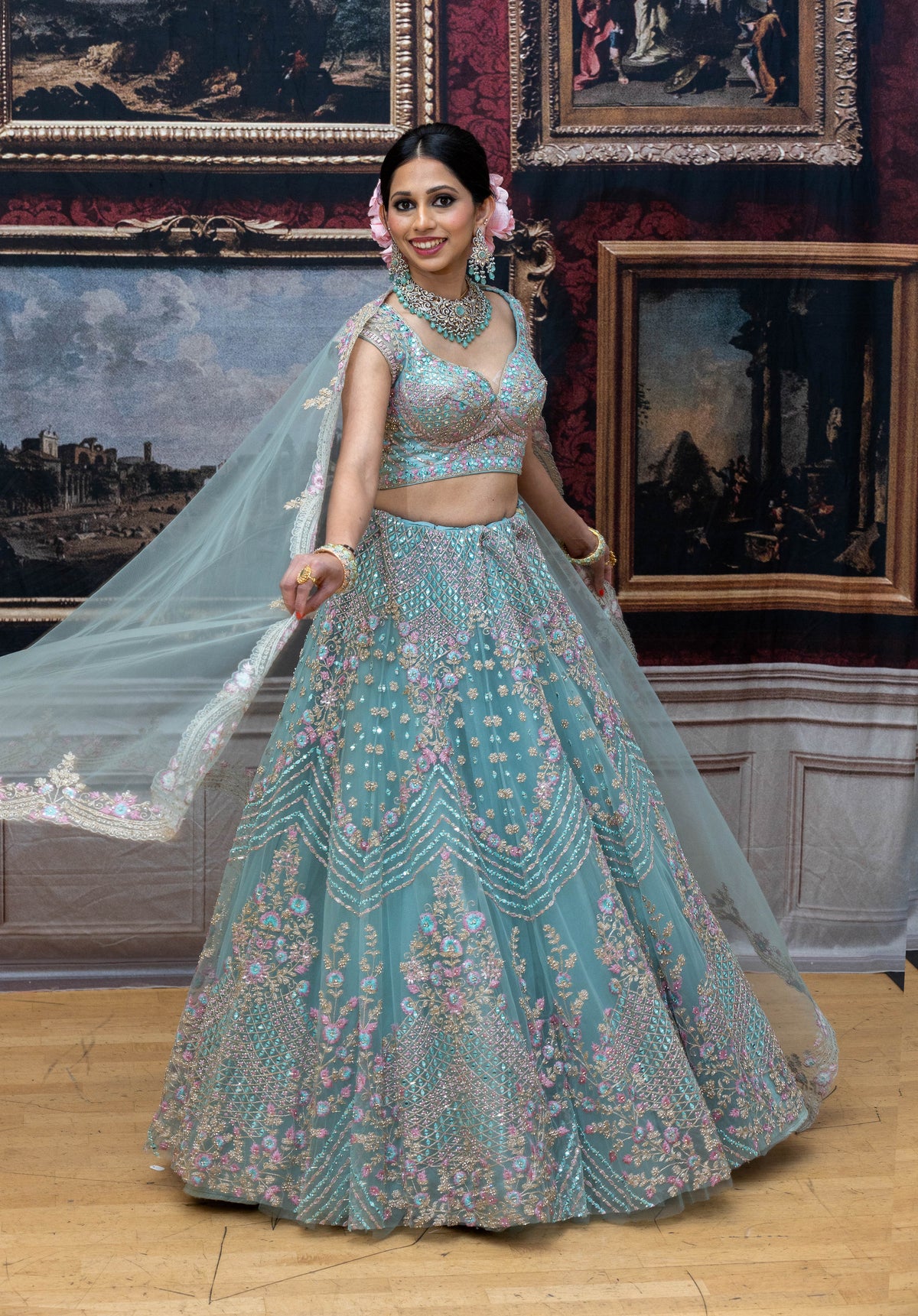 Kaamini Lehenga