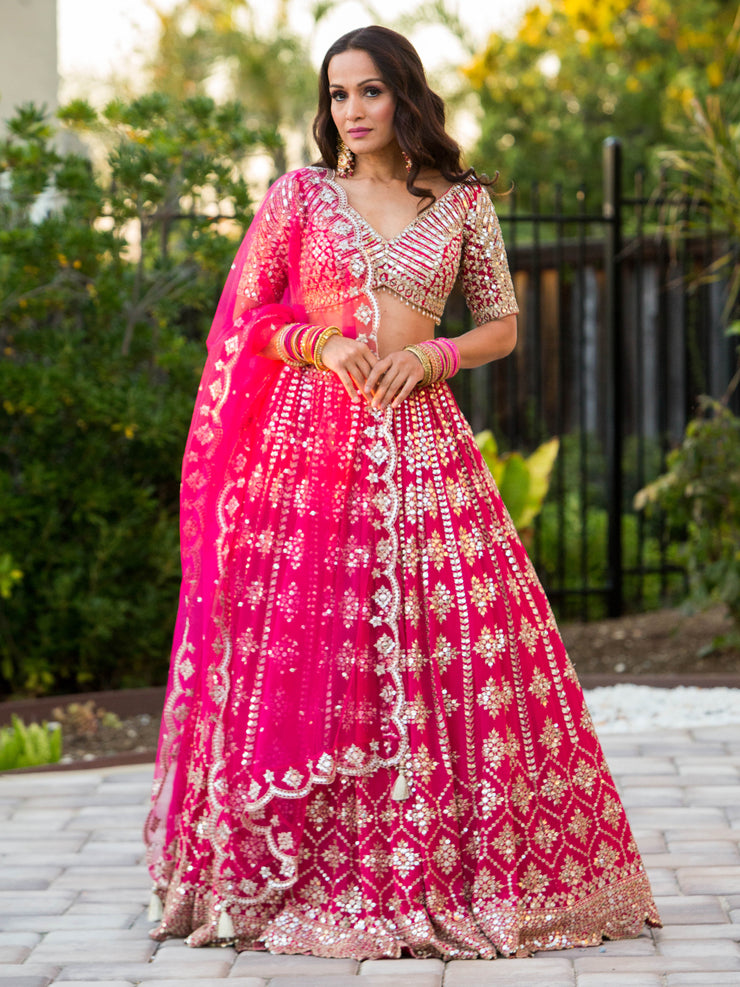 Ethnic Queen Challenge: Pranali Rathod Vs Mugdha Chaphekar Vs Ulka Gupta:  Who's your favourite in bridal lehenga with heavy blouse design? | IWMBuzz