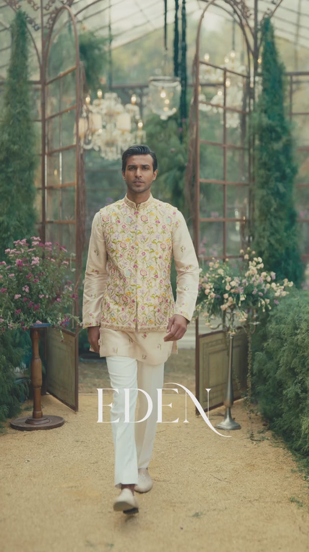 Seema Gujral - Multi-Coloured Floral Bundi Set