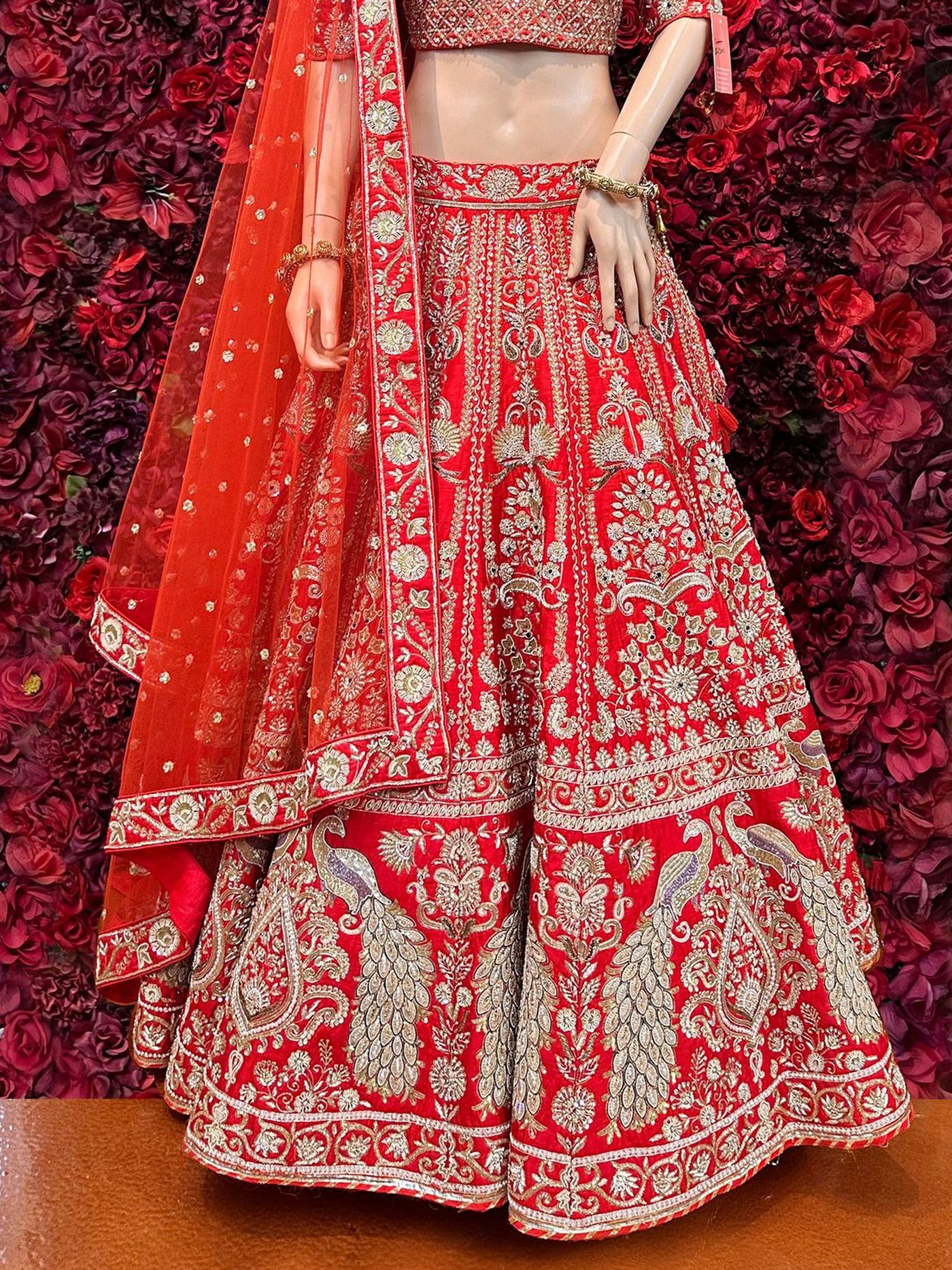Nainika Lehenga