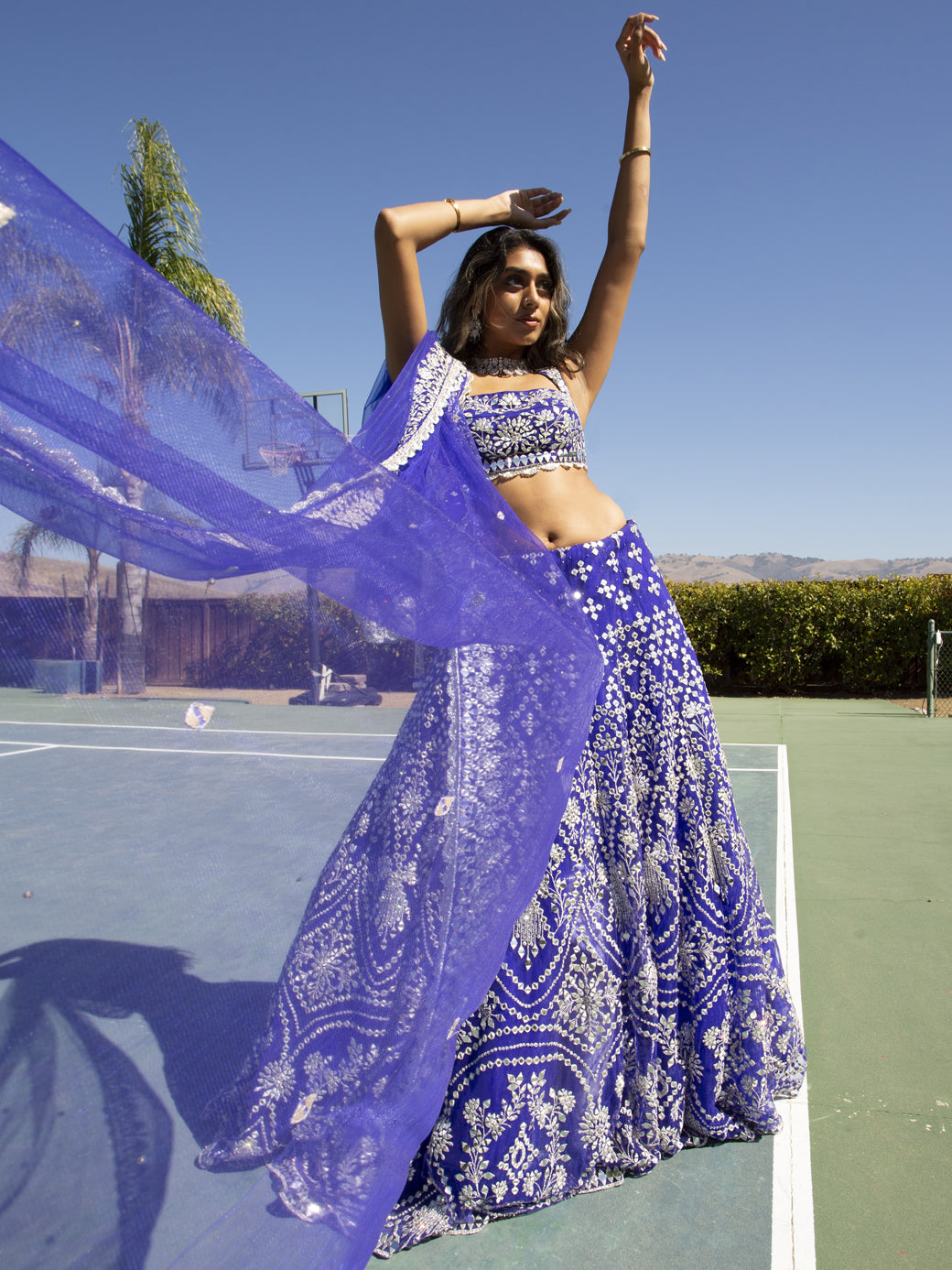 Mona Lehenga