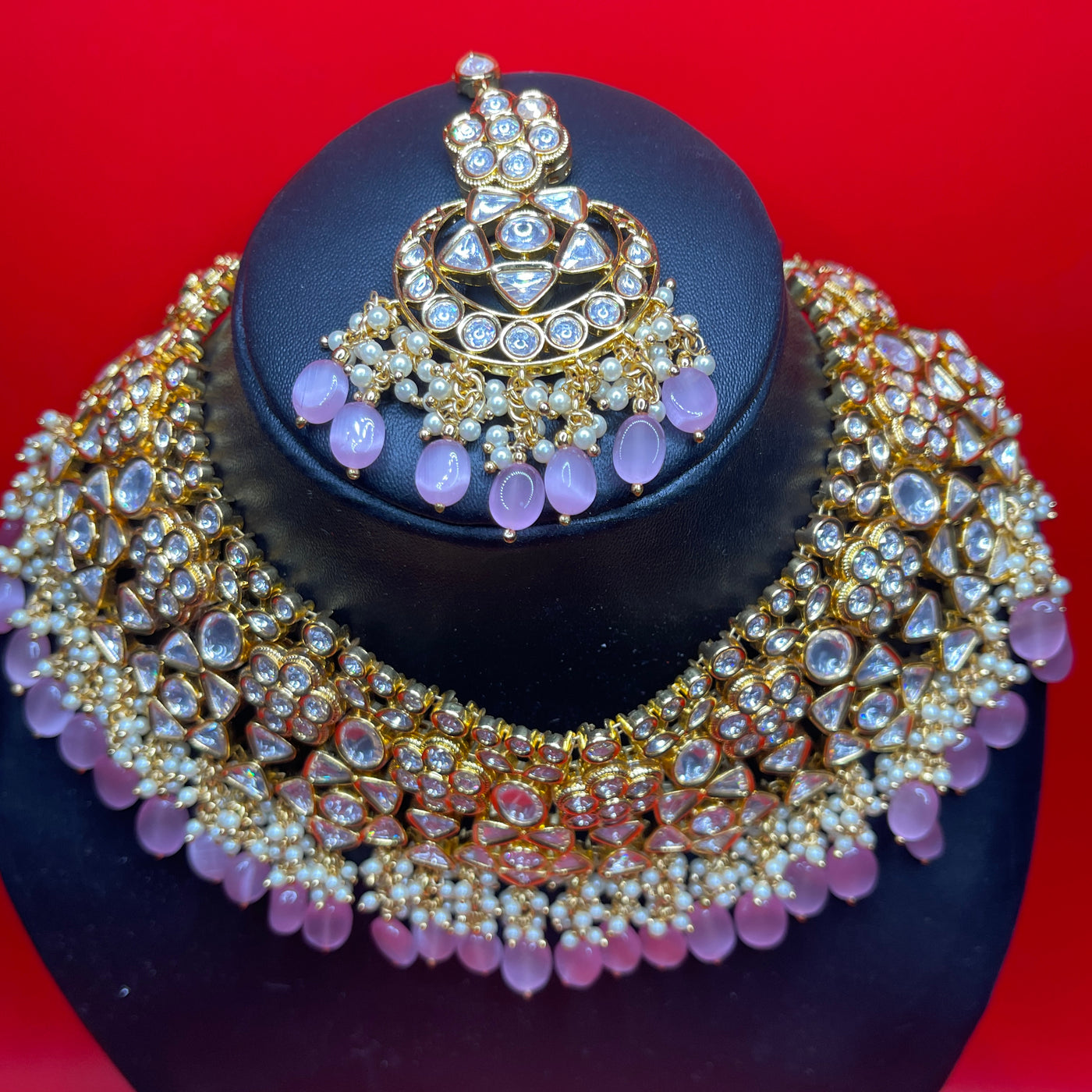 Aadila Set