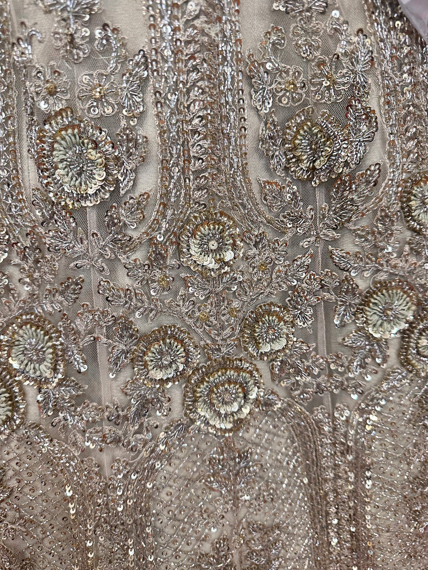 Triveni Lehenga