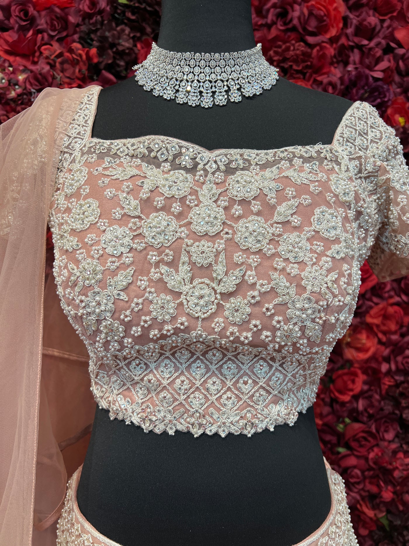 Tarishi Lehenga