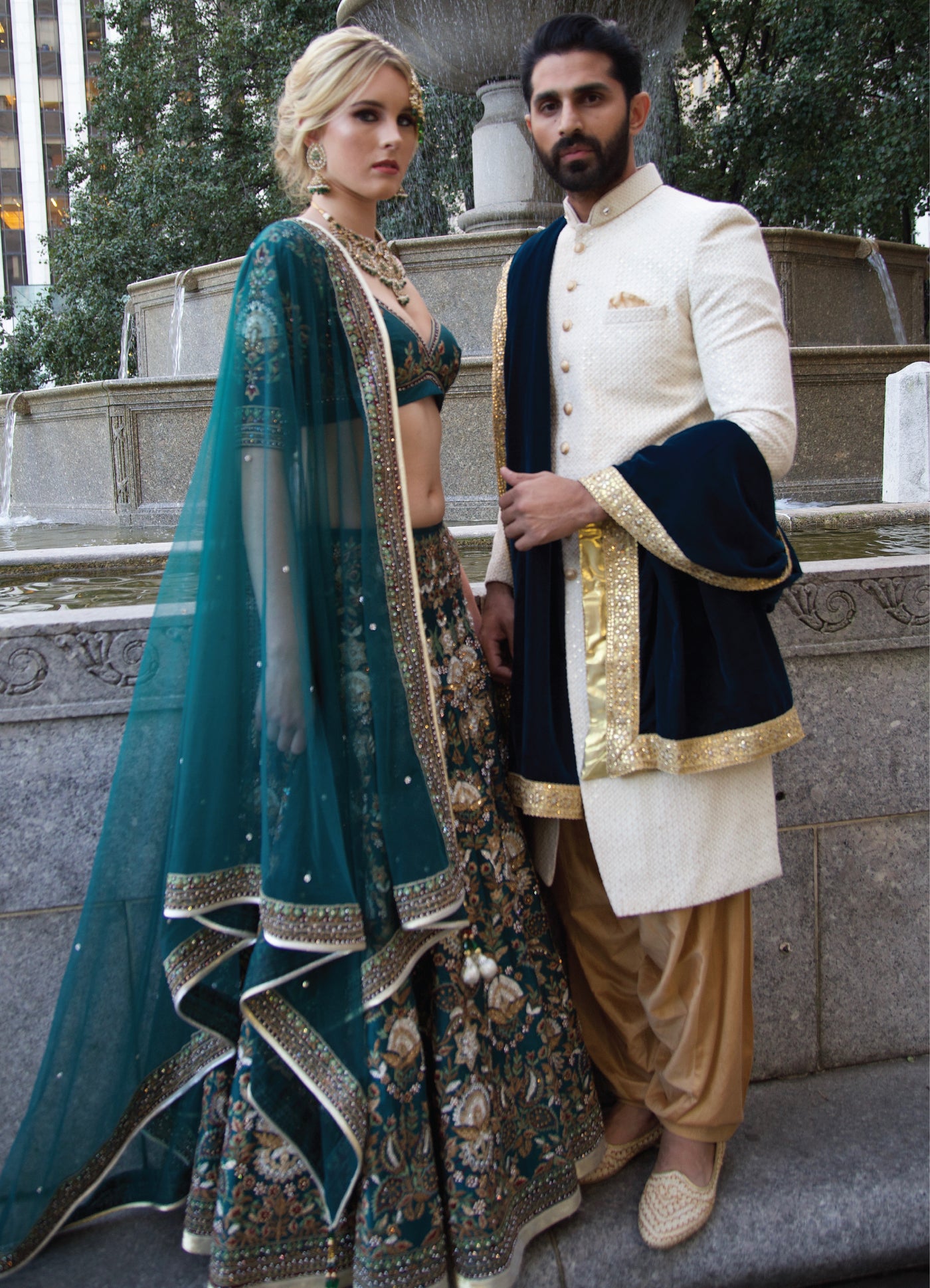 Menswear_Sherwani_Gold_Ivory