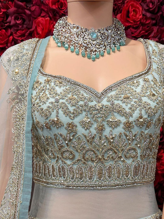 Nisha Lehenga