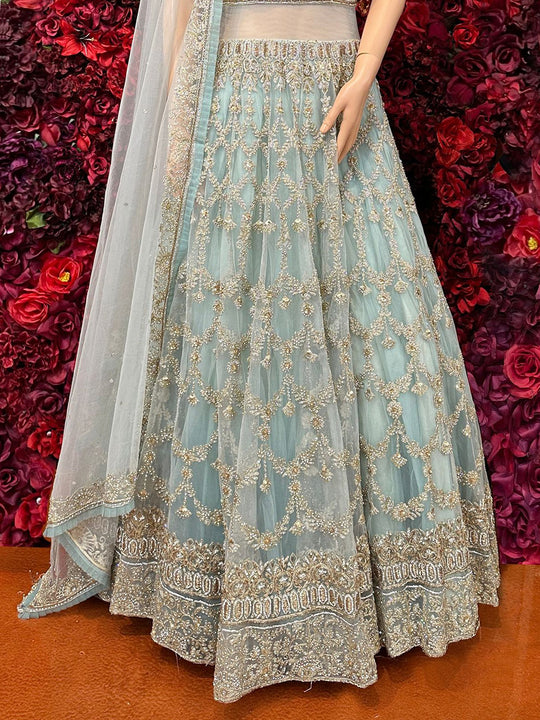 Nisha Lehenga