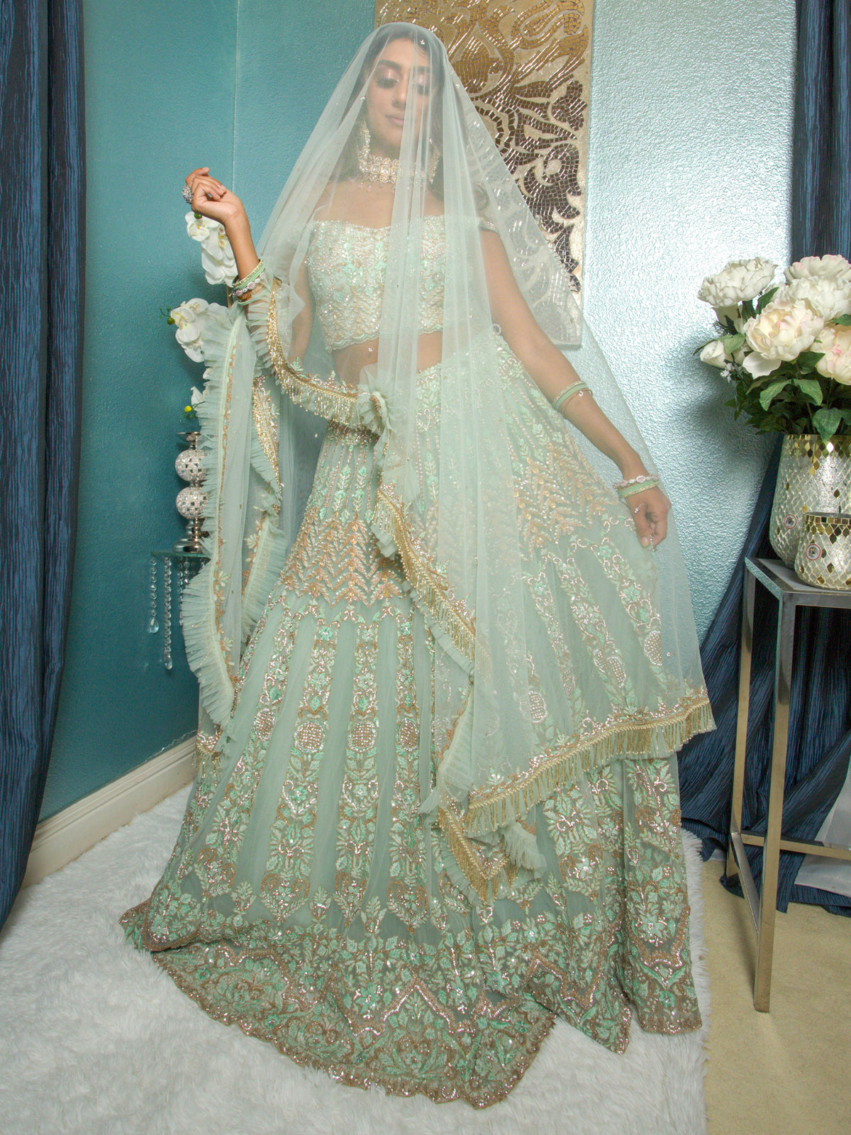 Esita Lehenga