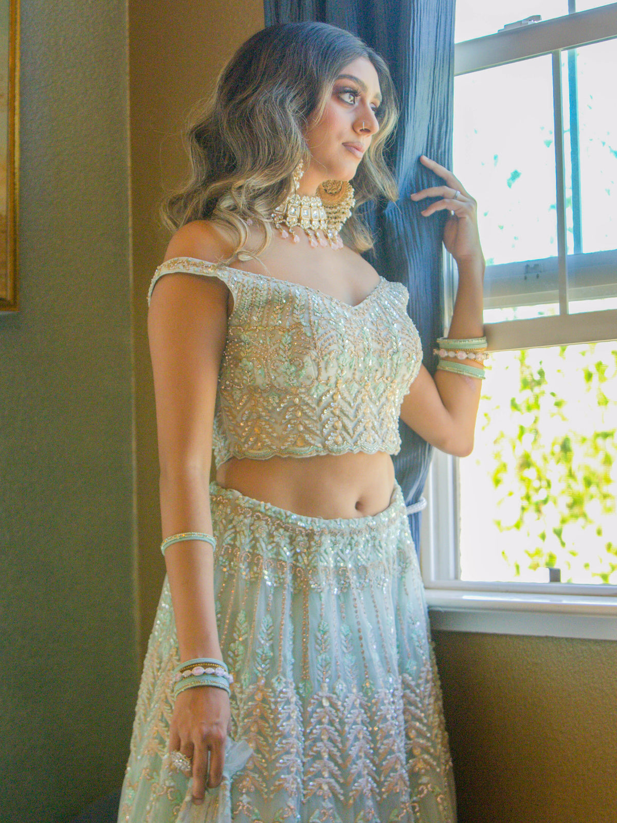 Esita Lehenga